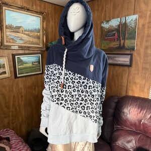 Wanakome Selene Navy Leopard print hoodie